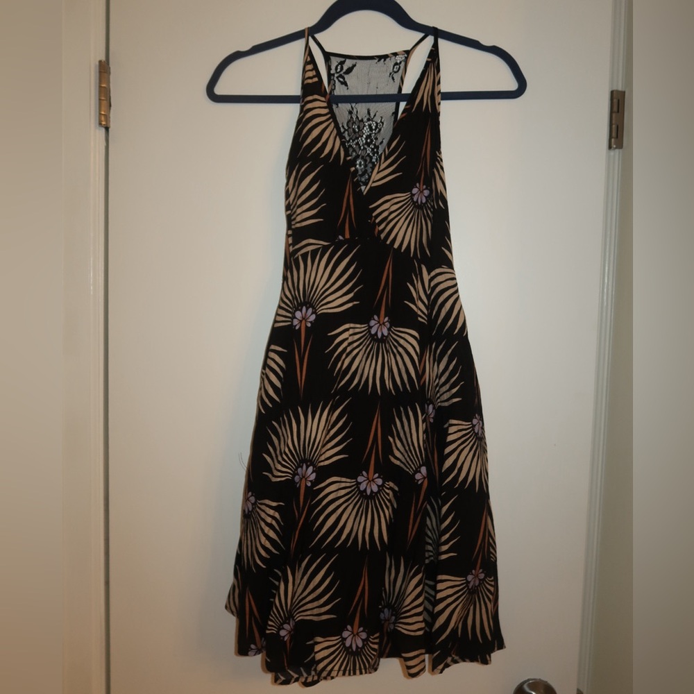 Elegant Black and Cream Halter Dress